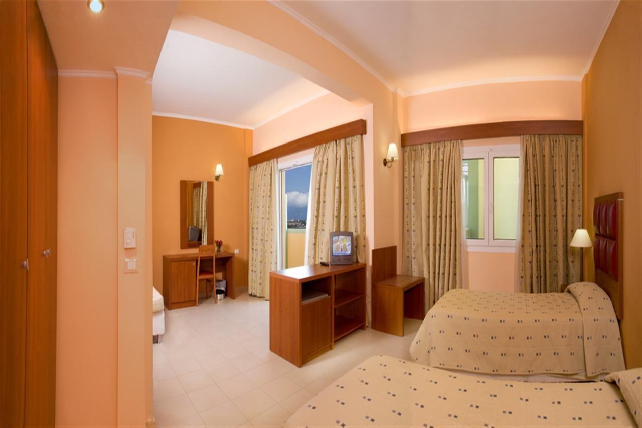 Saint Constantine Hotel Kos Bagian luar foto