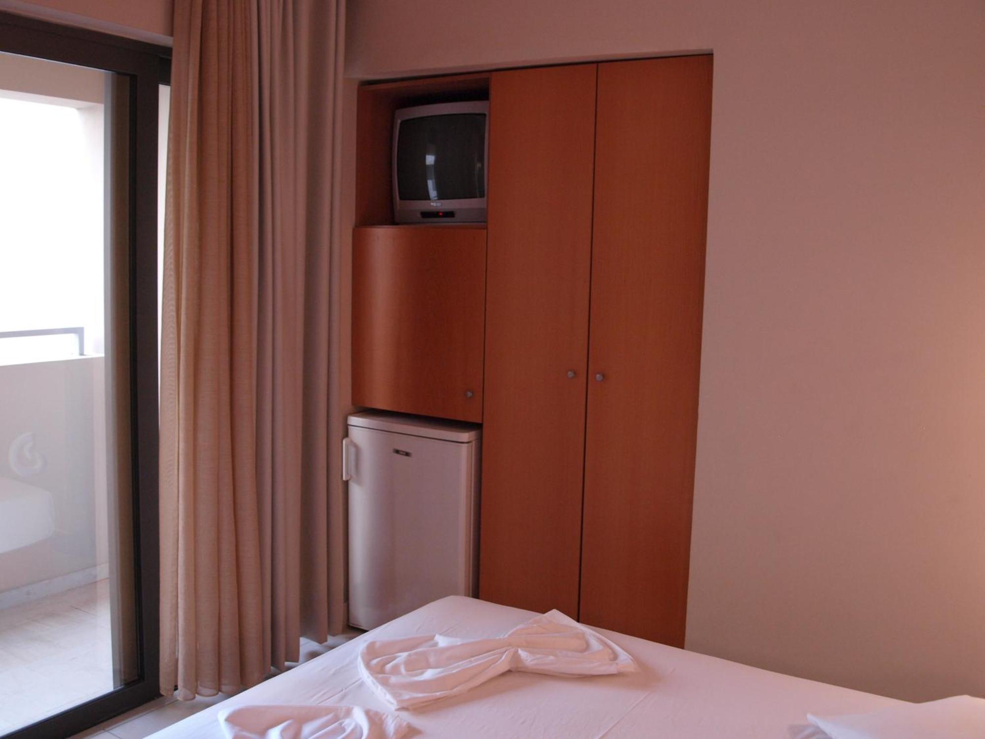 Saint Constantine Hotel Kos Bagian luar foto